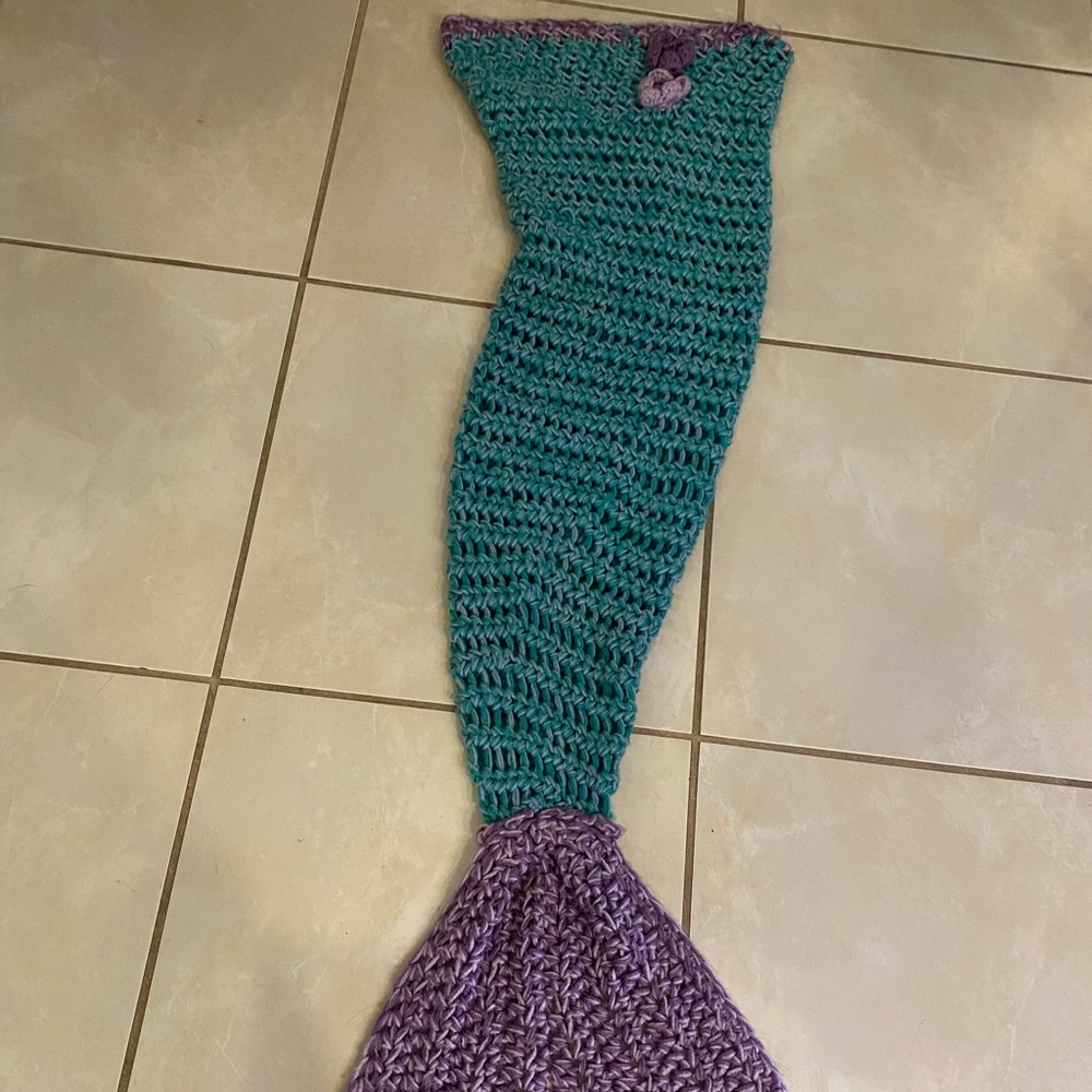 Mermaid tail blanket